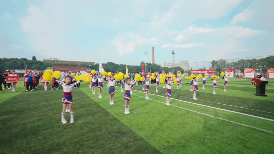 第十三届“桂岭杯”足球邀请赛圆满落幕 (1).png