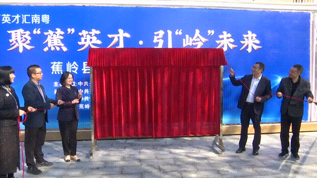 1 00_00_00-00_00_30.gif