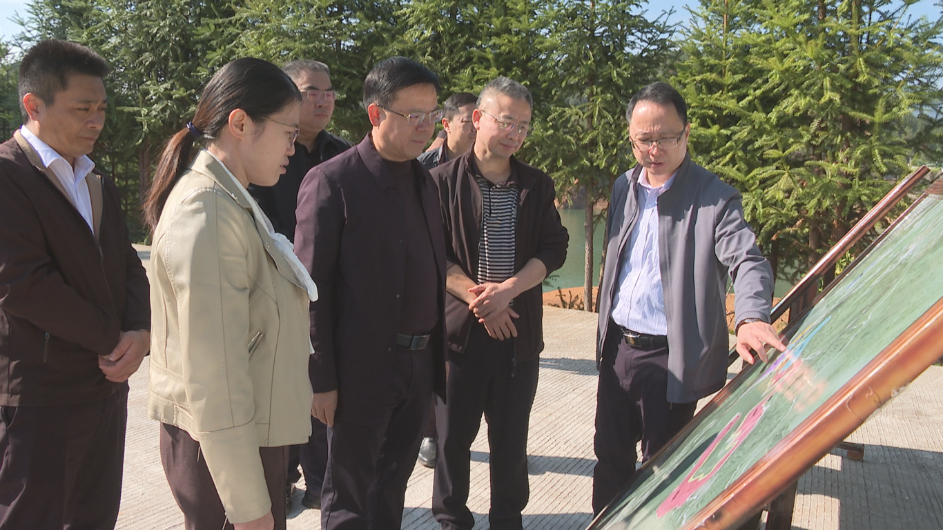 1210县长调研 (3).png