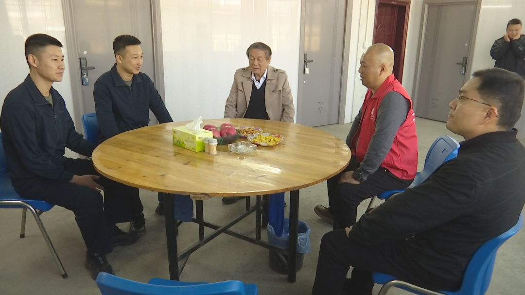 2.3慰问退役军人 (8).png