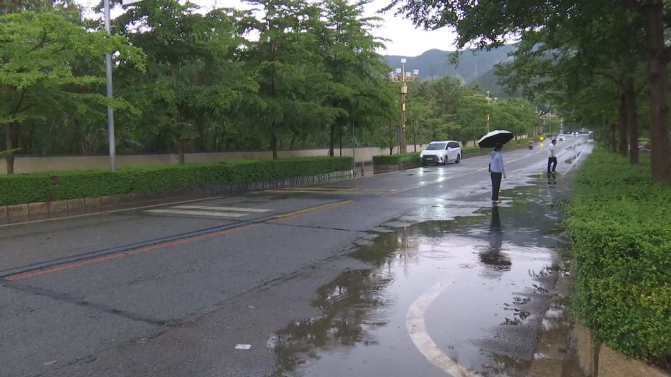 5.29会议中心门口积水改造 (4).png