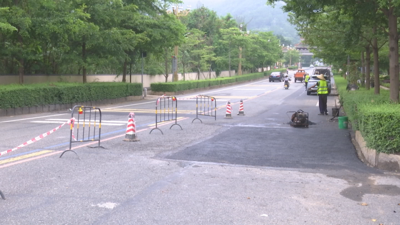 5.29会议中心门口积水改造 (3).png